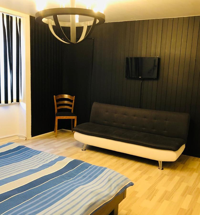 Salt - Pepper Apartment Fleurier Ngoại thất bức ảnh